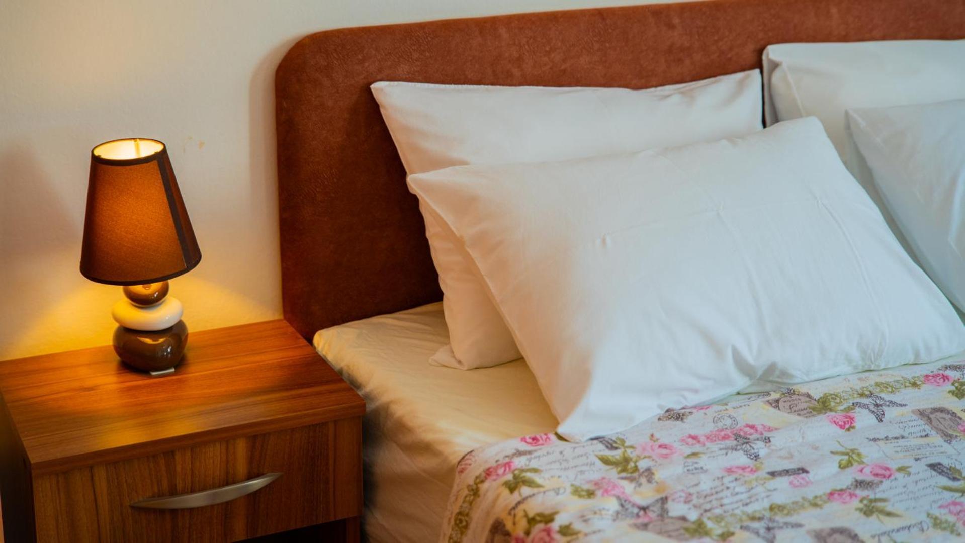 Apartmani Ana Tivat Kültér fotó